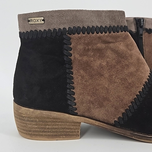 Roxy Women's Devlin Black & Brown Suede Patchwork Ankle Boots Booties size 9 - Picture 3 of 8